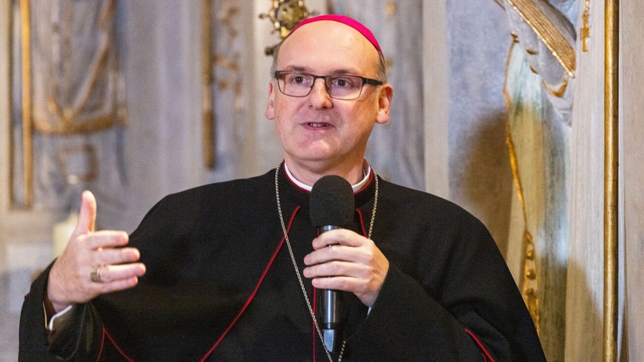 image:Image „Svůj úkol vidím kromě jiného v,propichování sociálních bublin‘ a propojování lidí,“ říká Stanislav Přibyl.