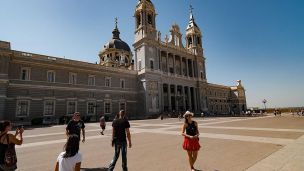 Buďte lidmi adorace a niterné modlitby image:Image Buďte lidmi adorace a niterné modlitby