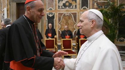 image:Image Nehledět na sebe, ale na druhé