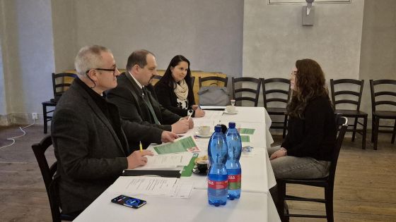 image:Image Smyslem „pohovorů nanečisto“ je připravit studenty na stres, který je později skutečně čeká.