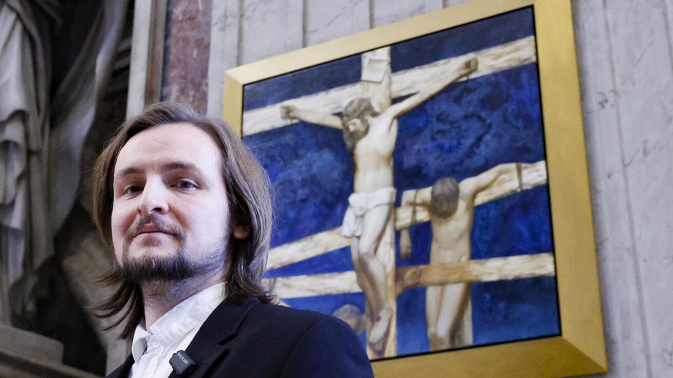 image:Image Autor Křížové cesty Manuel Andreas Dürr se inspiroval barvami v podlaze baziliky, aby jeho obrazy barevně korespondovaly s celým prostorem.