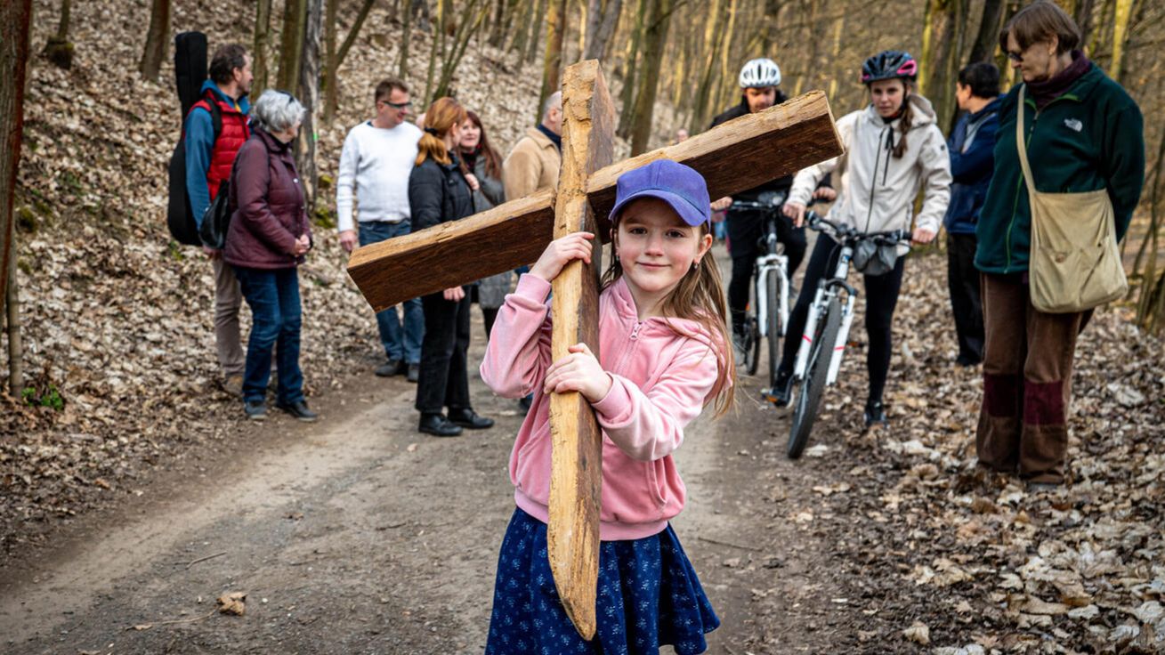image:Image Vzkříšení Ukřižovaného a návrat Vzkříšeného – to je střed víry a pramen naděje.