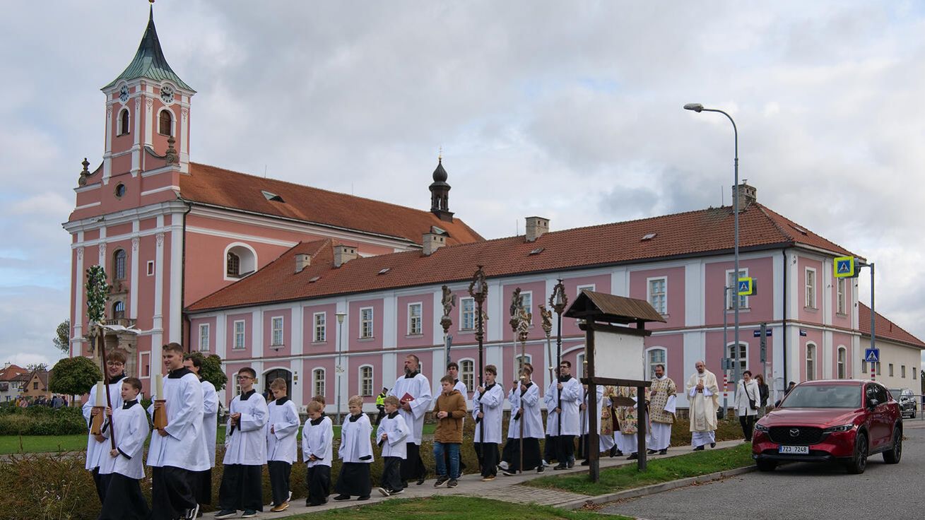 image:Image Poutní místo Štípa a jeho bohatá historie mohou podle místních překvapit turisty víc než sloni a žirafy v nedaleké zoo.