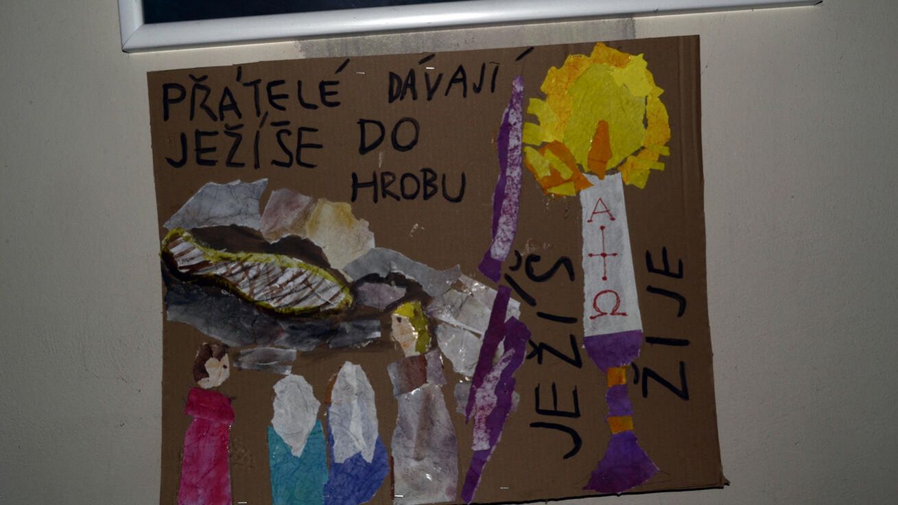 image:Image Ježíše kladou do hrobu.