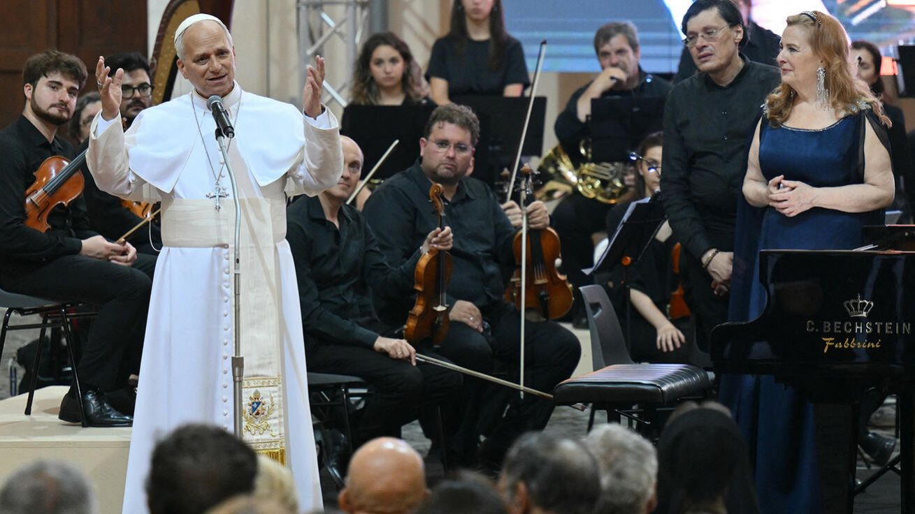 image:Image Program koncertu, který pro papeže připravili v Castel Gandolfu, představil díla dvou předních představitelů italské hudby 19. století – Niccola Paganiniho a Vincenza Belliniho.