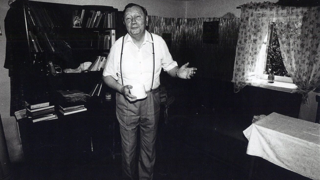 image:Image P. Josef Zvěřina při oslavách padesáti let svého kněžství (1987).