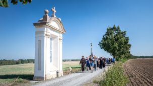 Arcibiskup zve na kající pouť image:Image Arcibiskup zve na kající pouť