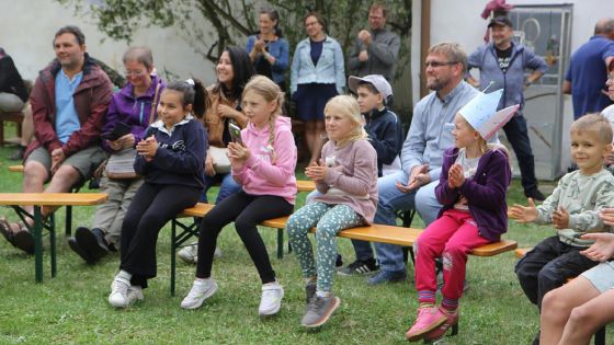image:Image Šéfredaktor časopisu Duha P. Tomáš Cyril Havel na setkání čtenářů a přátel.