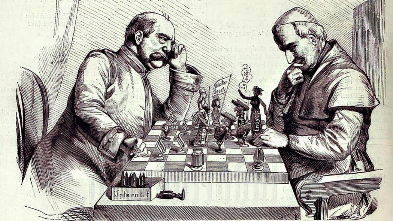 image:Image Karikatura německého kancléře Otto von Bismarcka (vlevo) a papeže Pia IX. v německém satirickém časopisu Kladderadatsch z roku 1875 v době probíhajícího kulturního boje mezi pruským státem a katolickou církví. V roce 1870 za papeže Pia IX. bylo vyhlášeno dogma o papežské neomylnosti. Bismarck ho vnímal jako ohrožení státní moci, protože chtěl silný, centralizovaný stát bez vnějších vlivů. Od té doby je užíván pojem kulturní boj či kulturní válka pro konflikt mezi sociálními skupinami, spojený se snahou prosadit vlastní hodnoty a praktiky, případně víru. K typickým tématům těchto svárů dnes patří problematika genderu, práv LGBT osob, multikulturalismus, potraty, přístup k uprchlíkům, rasové názory aj.