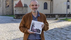 Hledat krásu vůbec není málo image:Image Hledat krásu vůbec není málo